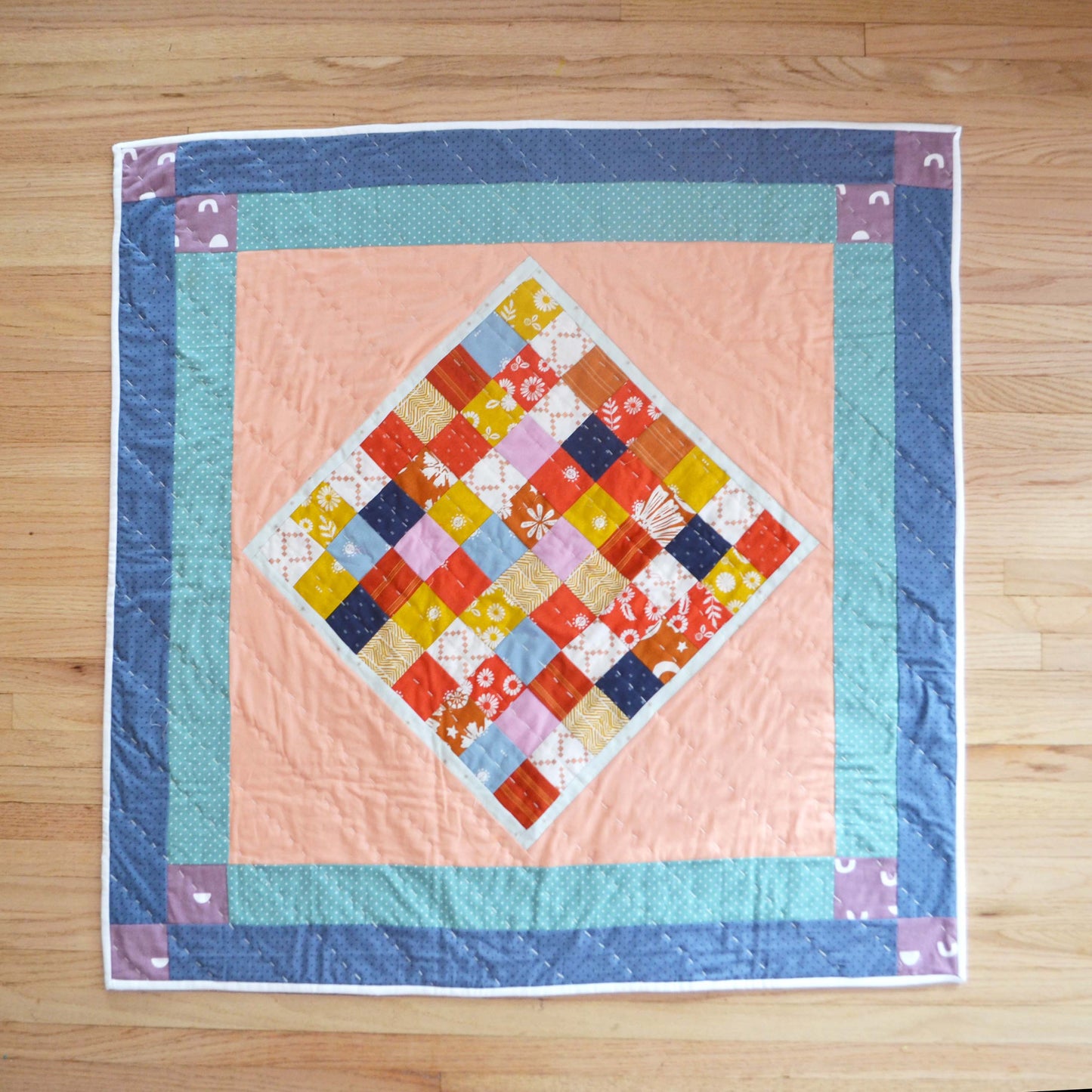 Baby Sunshine Quilt - Hand quilted